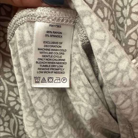 Ellen Tracy Gray Patterned Sleepwear Set Sz 1X Women’s NEW! - Picture 5 of 5